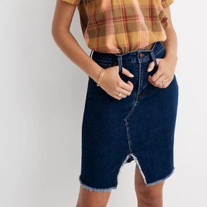 Madewell Stretch Denim Pegged Skirt in Bellhaven Wash in 24